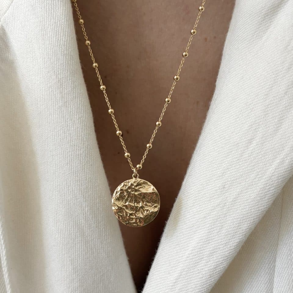 Collier médaille martelée pièce unique