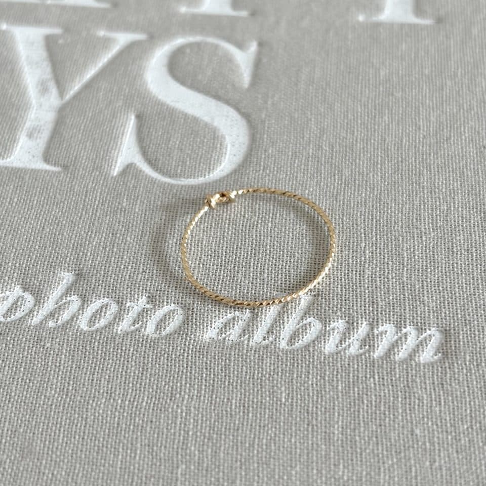 Bague Slim lisse diamantée